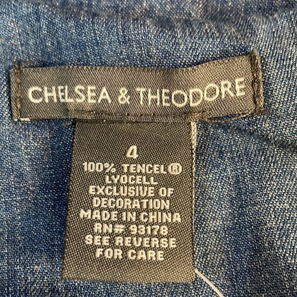 NWT  Chelsea & Theodore top - Picture 9 of 12